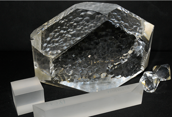 石英晶體生產(chǎn)流程概要 石英晶體生產(chǎn)流程概要