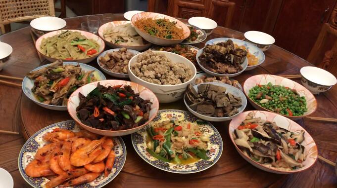 元宵節(jié)的習(xí)俗只剩下吃了,看看古人是怎么過節(jié)的! 元宵節(jié)的習(xí)俗只剩下吃了,看看古人是怎么過節(jié)的!